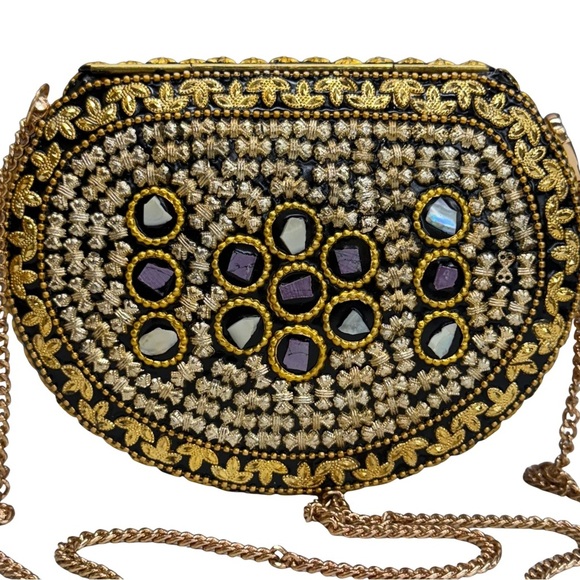 Ramla Beverly Hills Hand-Crafted Bag in Purple - Picture 5 of 6